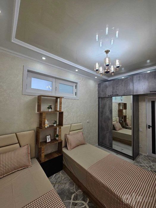 №5338 Продается квартира 4х ком 1 этаж 106кв