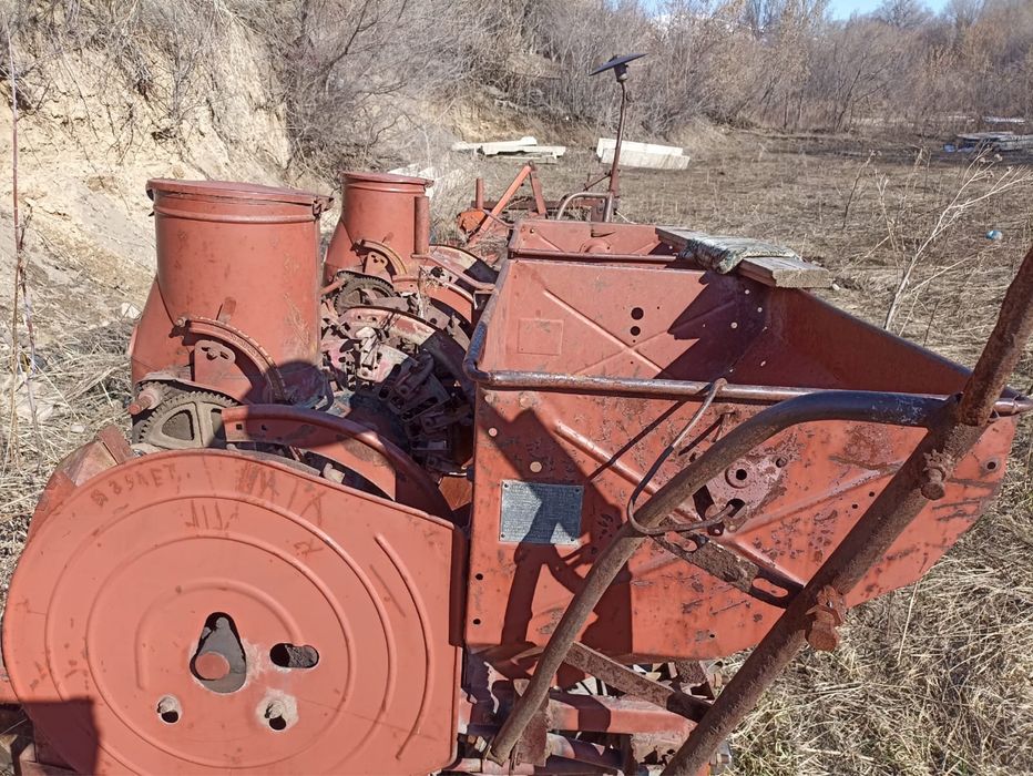 Продам сажалку для картошки