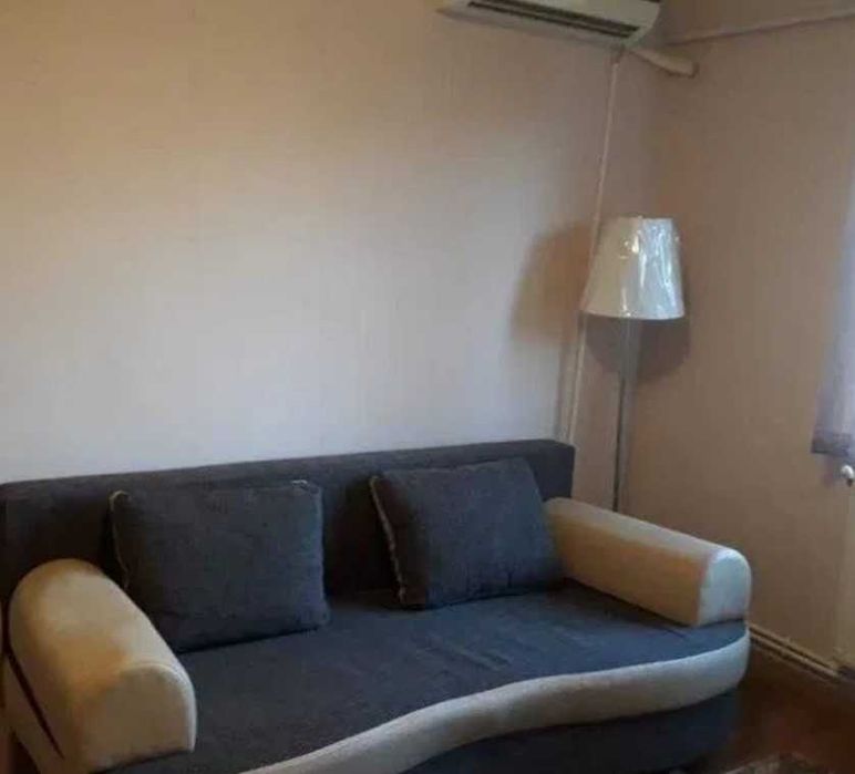 Дава се под наем Едностаен апартамент в Пловдив, Коматево - 45 кв.м за 193.8 € - Снимка #2