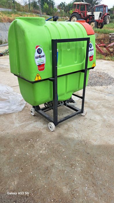 Пръскачка 800 л. Без рамена