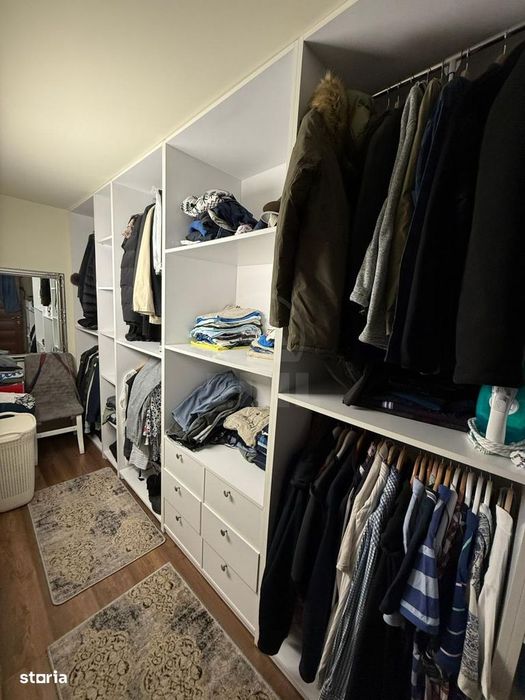 Casa triplex zona Somesului