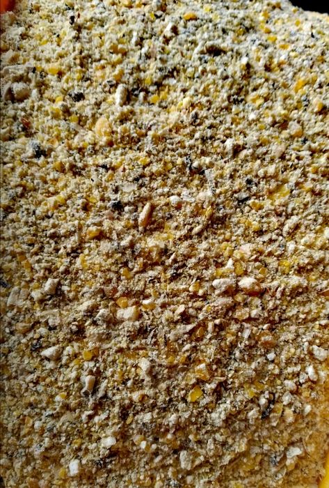 Uruială din amestec porumb grâu floarea soarelui