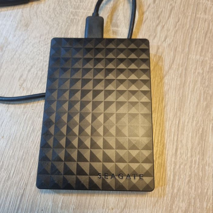 Hard disc extern portabil 1T