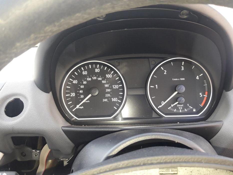 БМВ Х118д BMW X118d 2006 г 2.0 диз. само на части