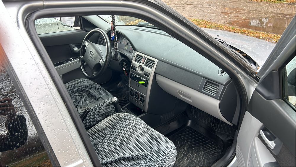 Продам приору 2012 года выпуска