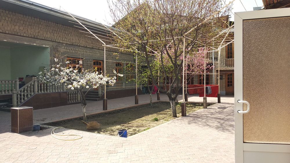 Продается дом возле Family park