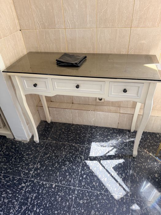 Oferta Vand birou/ consola lemn masib alb
