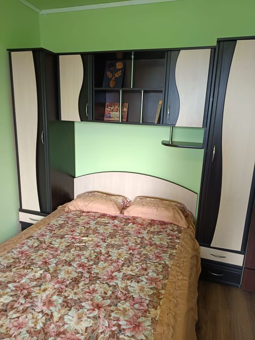 Mobila dormitor cu pat dublu