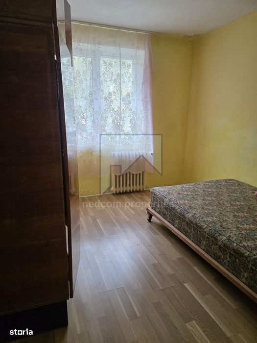 Vanzare apartament 3 camere Rahova - Margeanului
