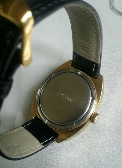 Продам часы "Ракета"