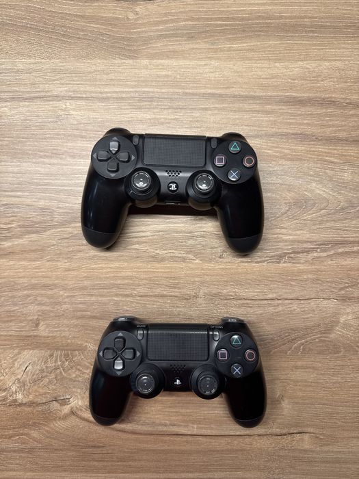 Sony PlayStation 4 Slim + 2 геймпада + 14 ТОП игр