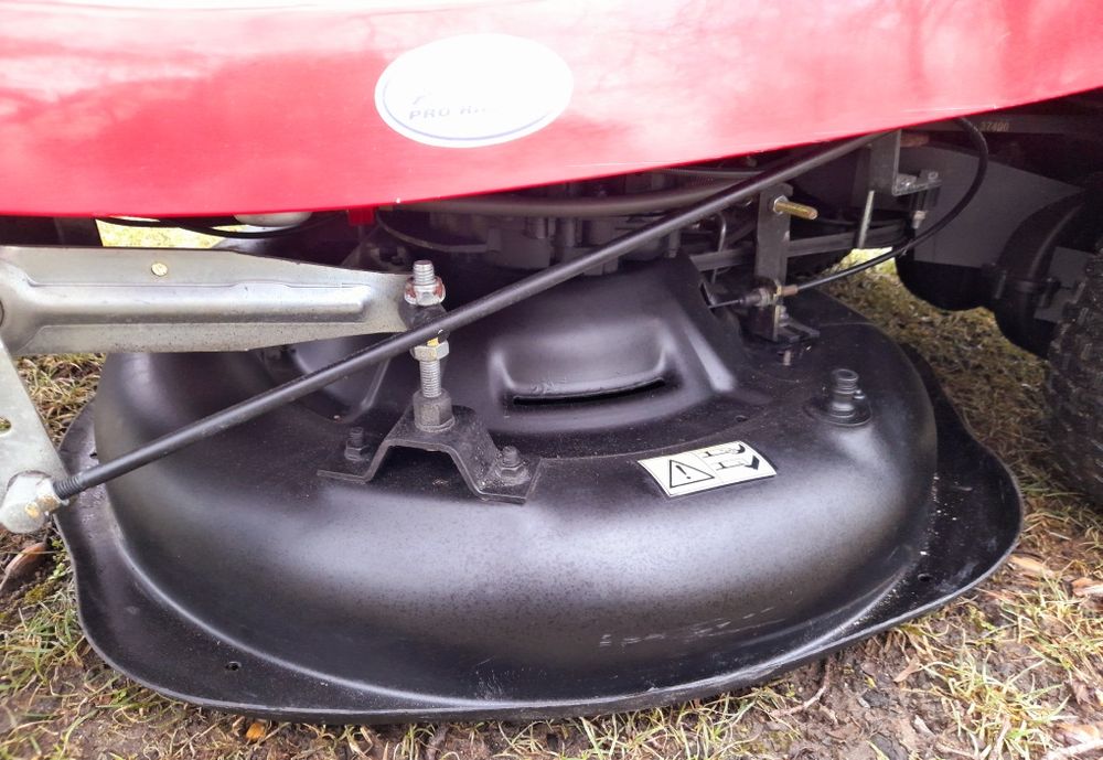 Tractoras tuns iarba Castel Garden PE 60 VD Brigs&Stratton 5,5HP  4TI