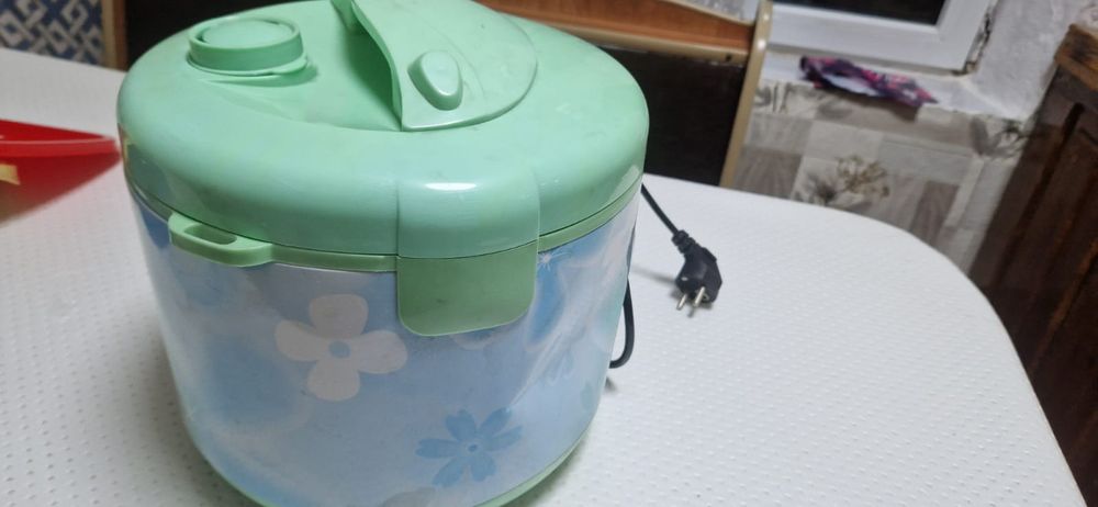 Рисоварка зелёная