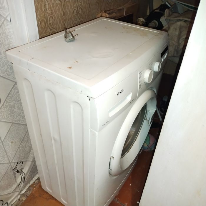 Продам бу машинка стиральная