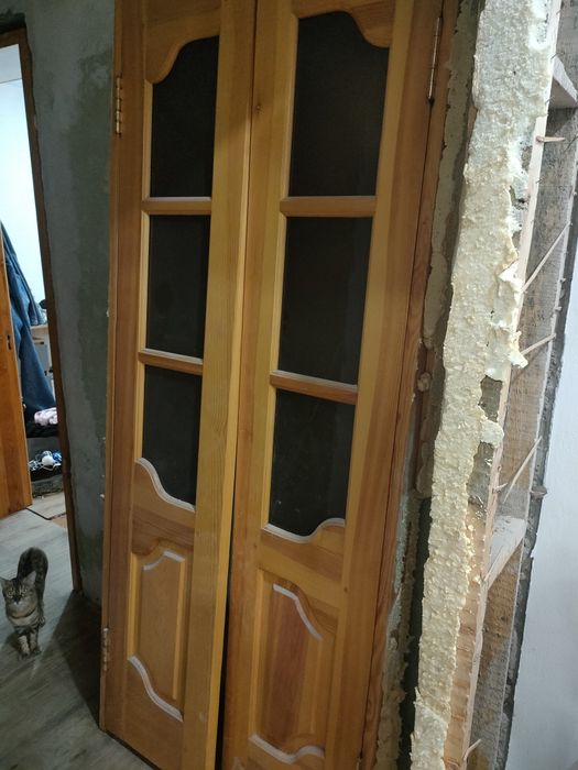 Двери дерево двухстворчатые