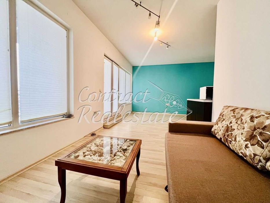 Дава се под наем Тристаен апартамент в Варна, Левски - 75 кв.м за 408 € - Снимка #2