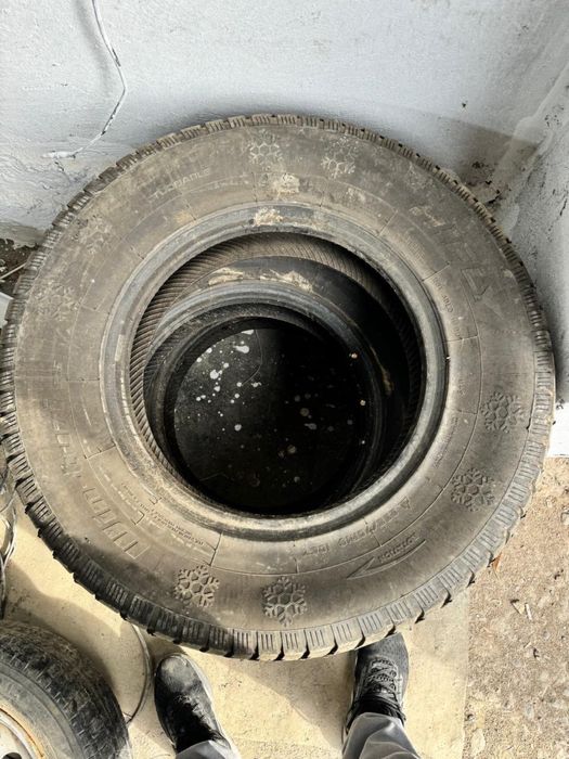 235/70/16 Зимние шины