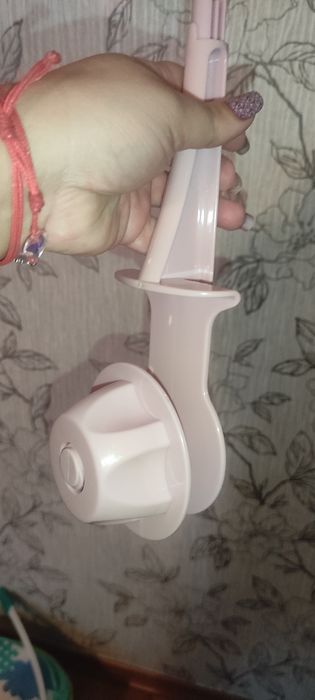 Шезлонг fisher price плюс два подаръка