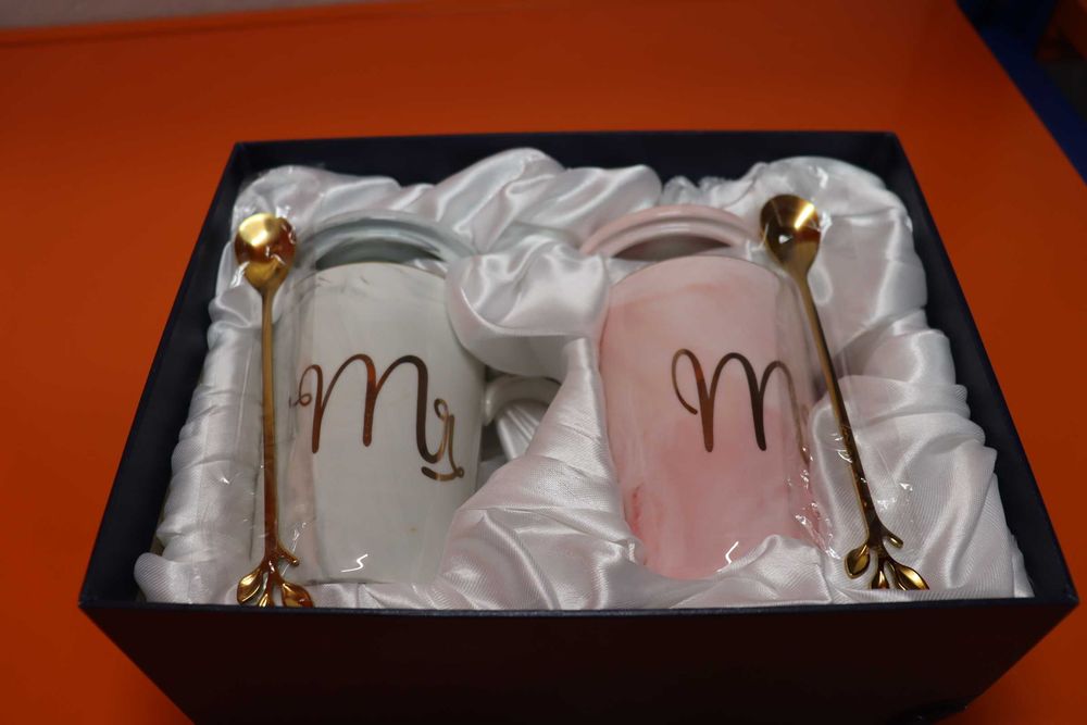 Комплект чаши за него и за нея Mr. и Ms.