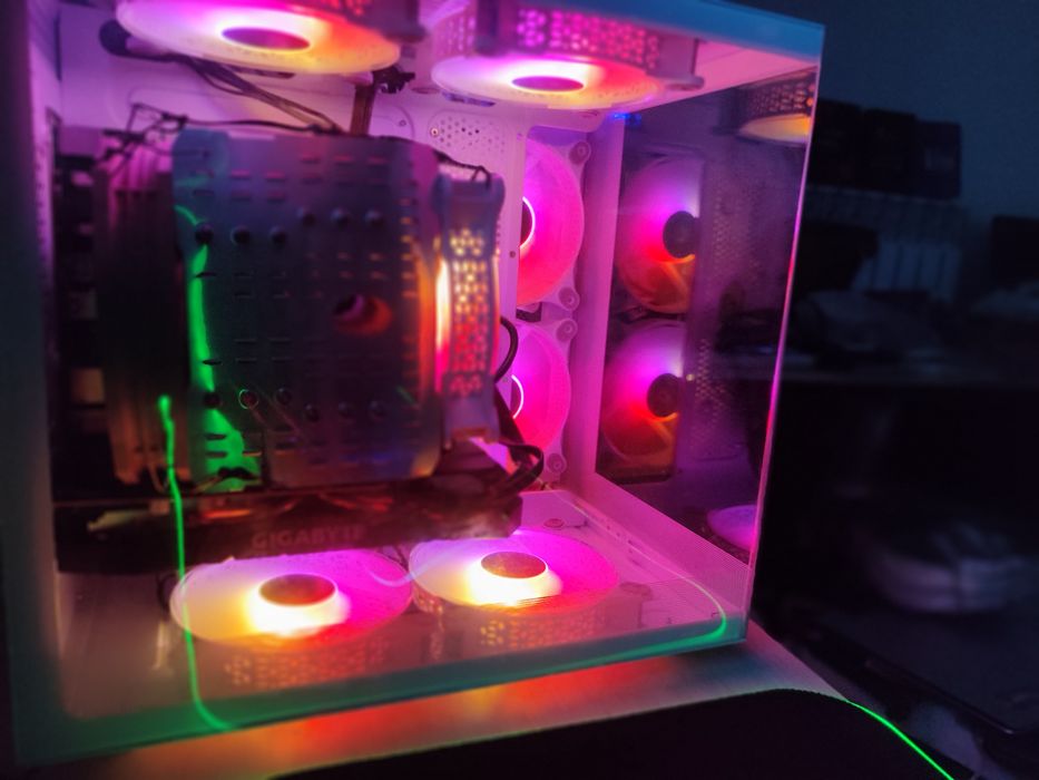 Продам ПК Core i 7 , 9700 супер мощный)