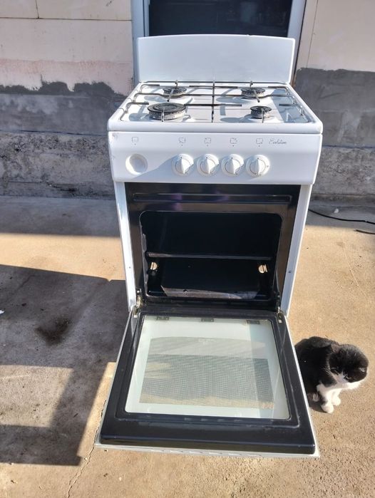 Продаётся  газовая плита