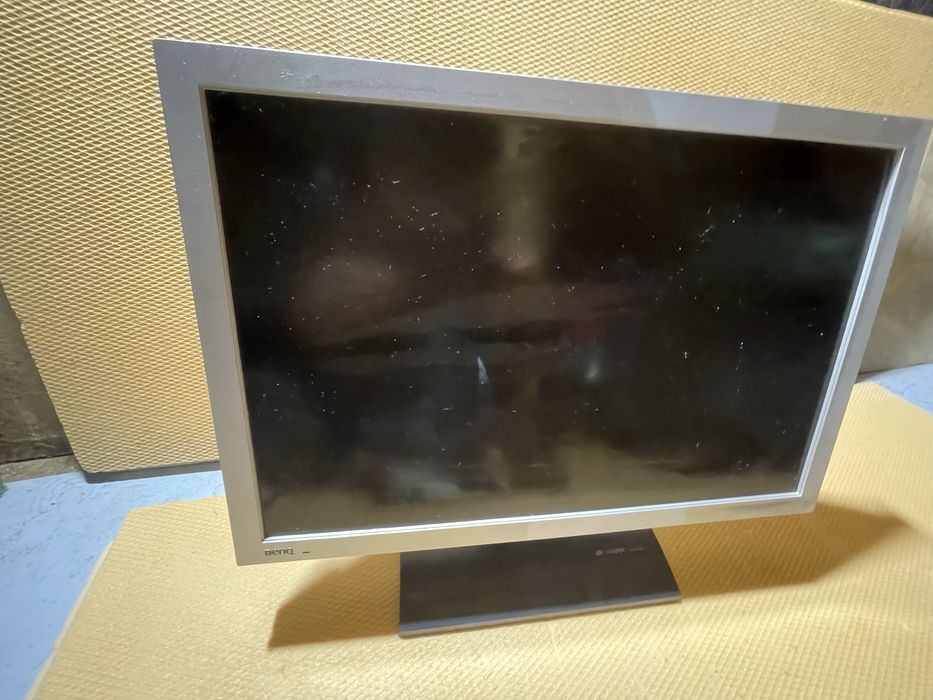 Monitor pc /calculator  19 ‘22’