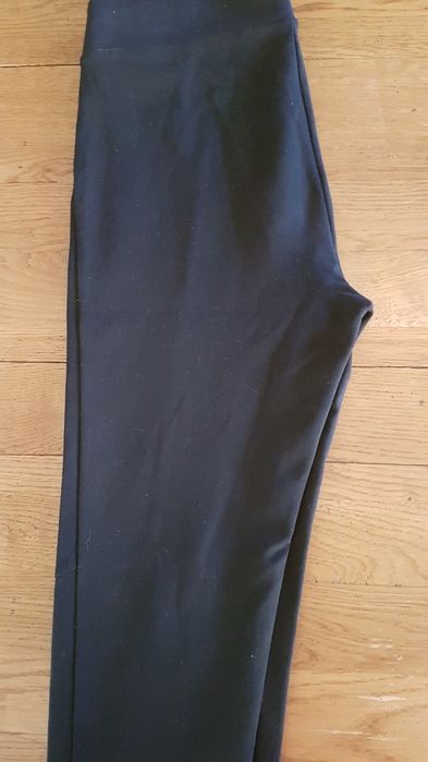 Pantaloni Reserved negri