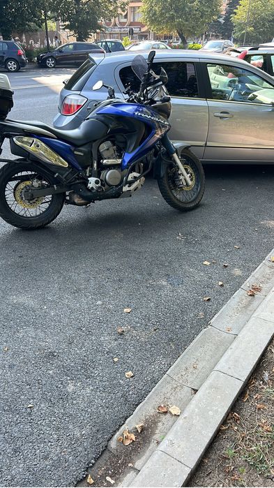 Honda transalp xl700v abs,injectie,incalzire manere,ungator automat