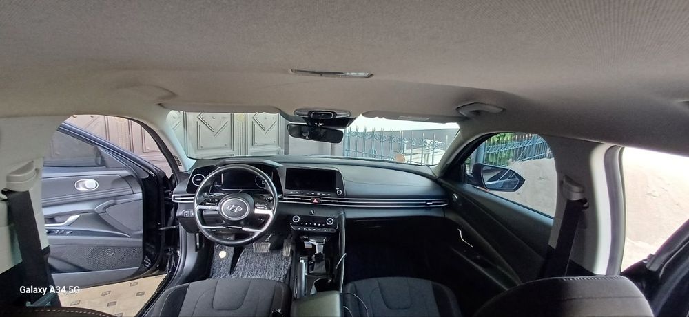 Hyundai Elantra 2021