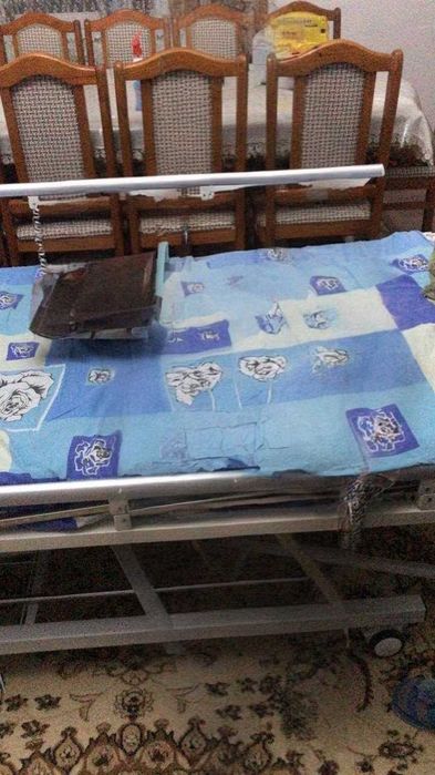 Медицинский кровать