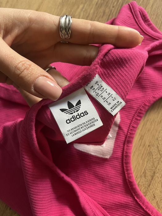 Къс розов топ Adidas