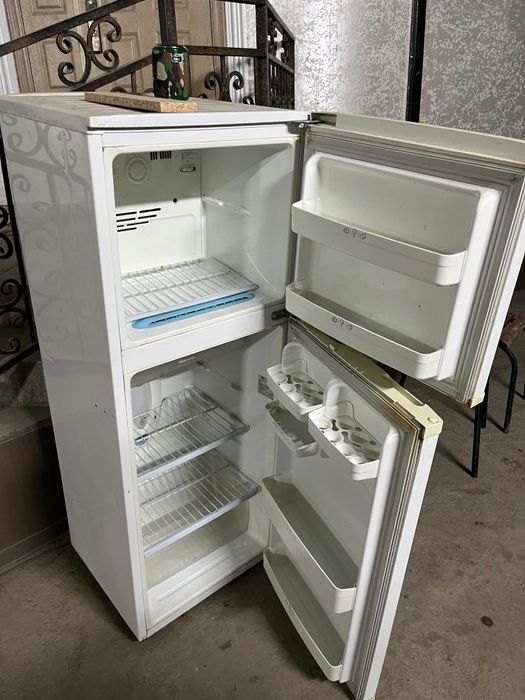 Холодильник LG г