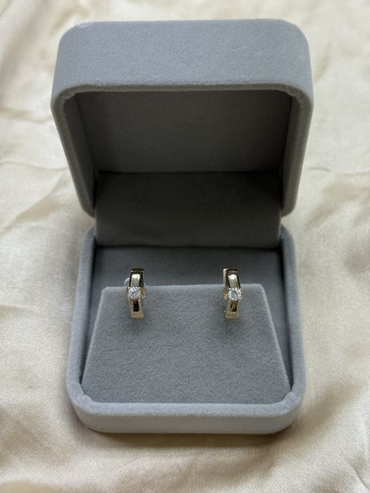 Золотые серьги 585