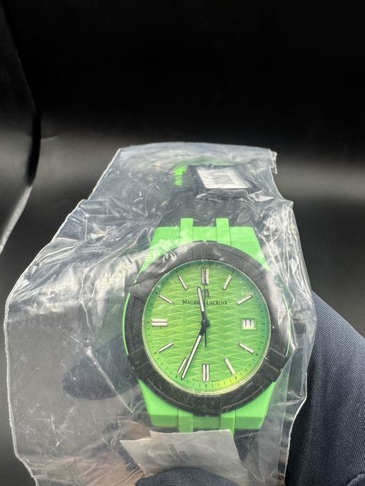 Maurice Lacroix Aikon TIDE 40mm Green Dial Black Rubber Strap Watch