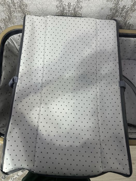 продам детский манеж / детскую кровать