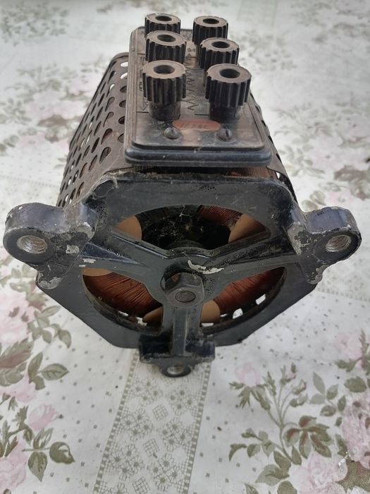 Автотрансформатор регулировочный латрр