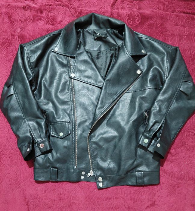 Продам кожаную куртку