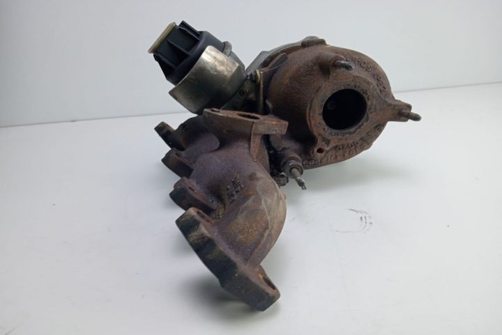 Turbina Turbo Turbosuflanta 2.0 tdi 03L1457020 Audi A4 B8/8K
