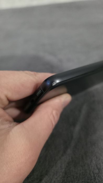 Продам S21 fe samsung