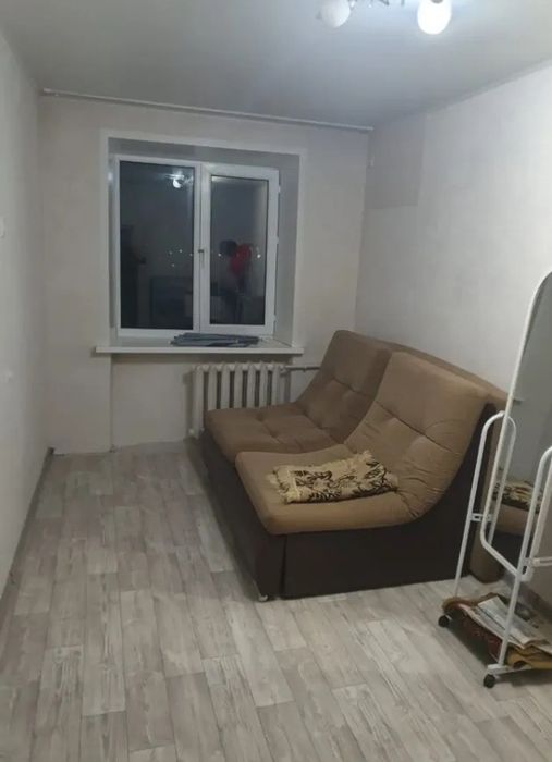 Продам 2 комнатную квартиру