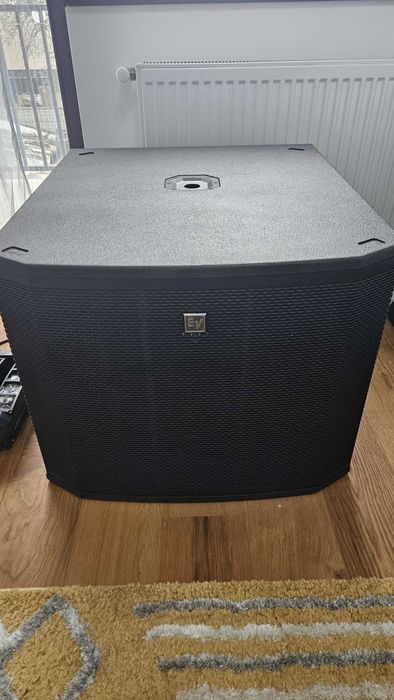 Boxe Audio si lumini inchiriere pt DJ Majorate Petreceri kit complet