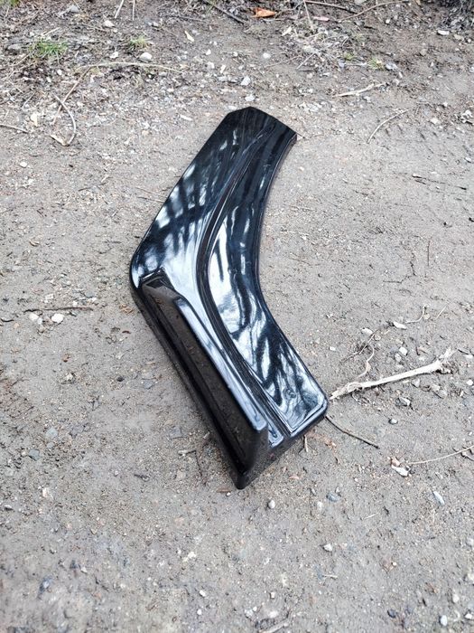 Продам сплиттера накладки на бампера