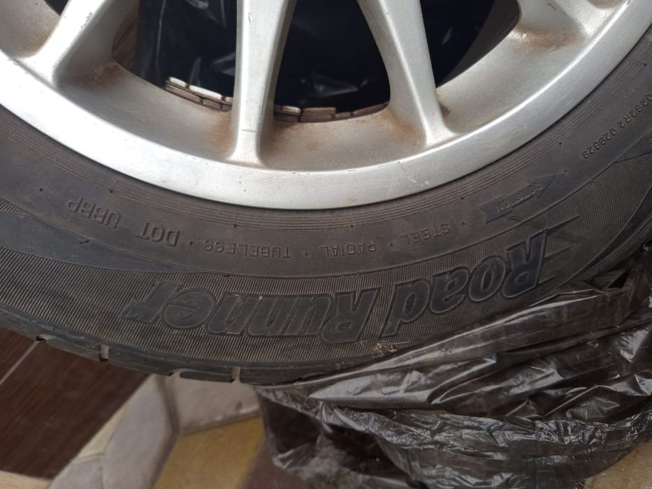 Комплект шины + диски титановые