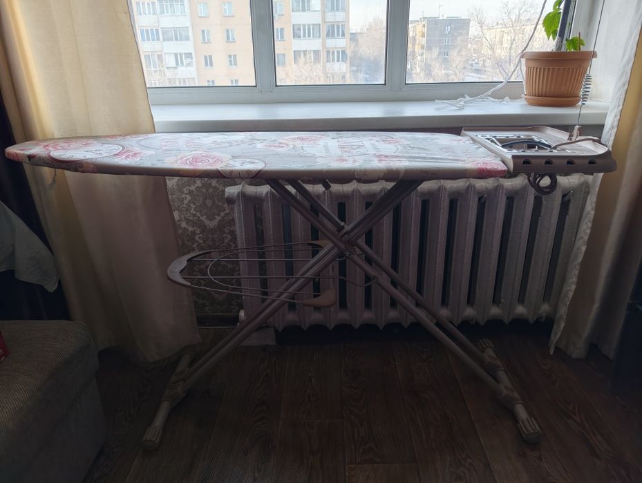 Продам Гладильную доску