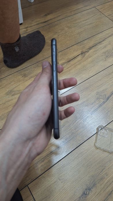 Iphone11  сатылады