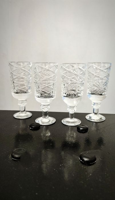 Рюмки хрустальные