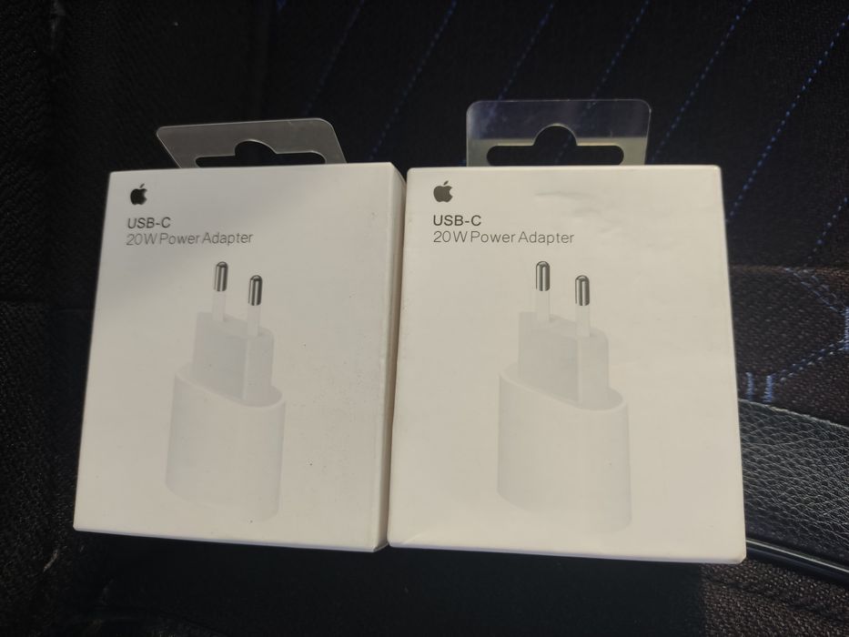 Продам 20ватный адаптер для APPLE