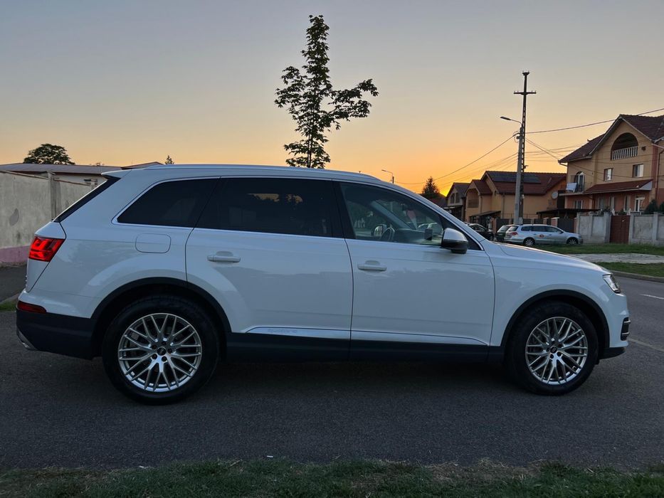 Audi Q7 An 2018 inmatriculat