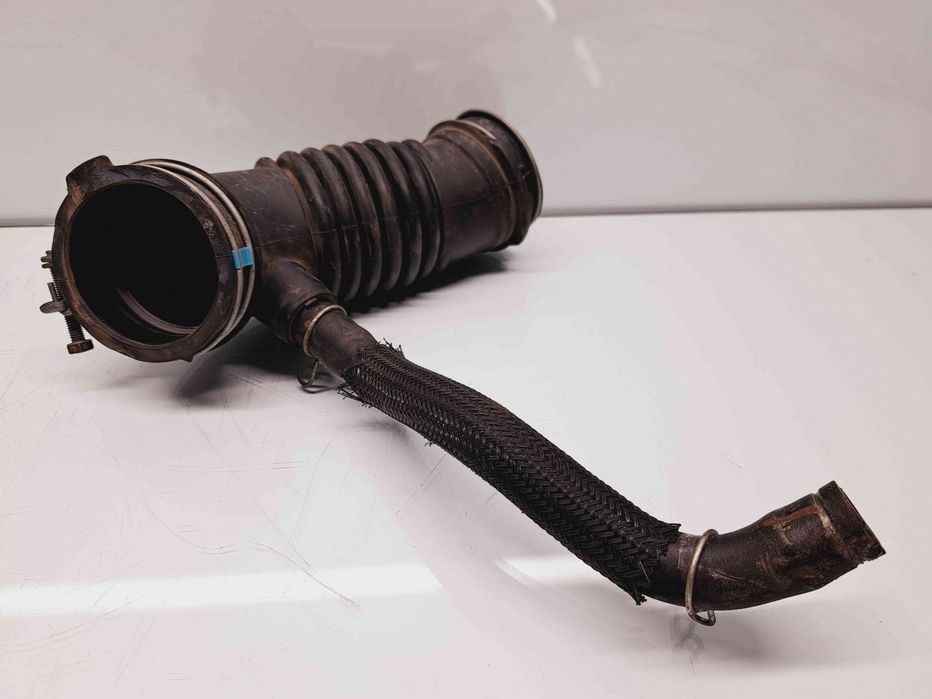 Tub admisie aer Toyota Corolla IX Sedan (ZRE1) [Fabr 2013-2019] 17881-