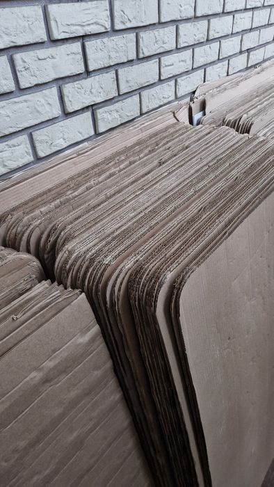 Картонные листы б.у. в хорошем состоянии